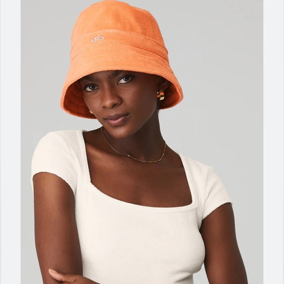 ALO Yoga Accessories - Alo Yoga terry bucket hat